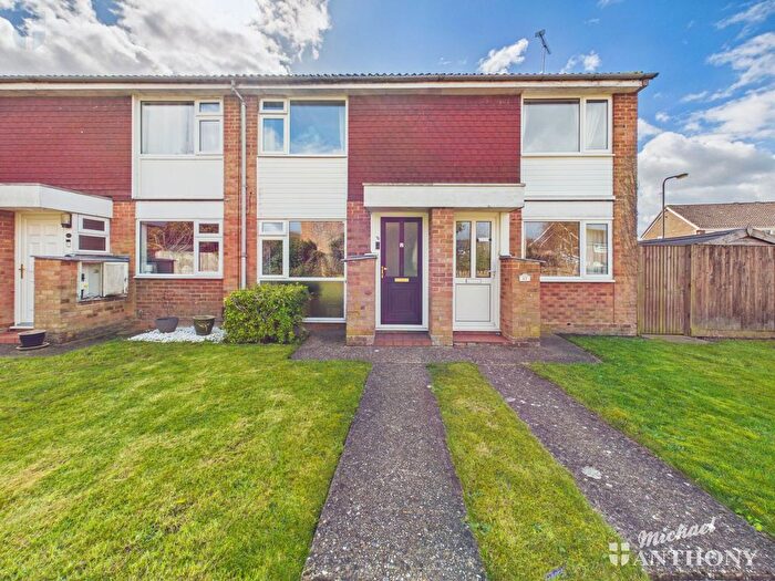 2 Bedroom Terraced House For Sale In Rothschild Avenue, Aston Clinton, HP22