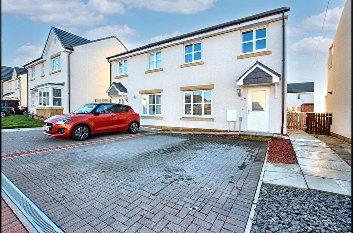 3 Bedroom Semi Detached House For Sale In Brotherton Glade, Livingston, EH54