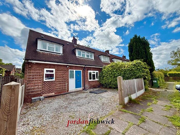 2 Bedroom Terraced House For Sale In Warwick Road, Macclesfield, SK11