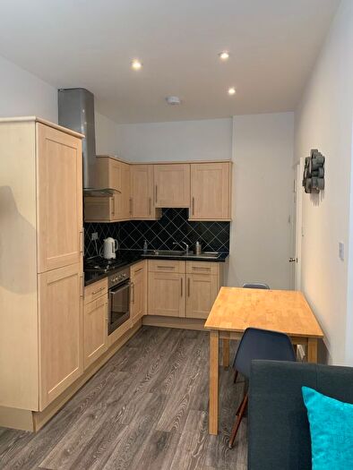 2 Bedroom Flat To Rent In Grimsby Street, London, E2
