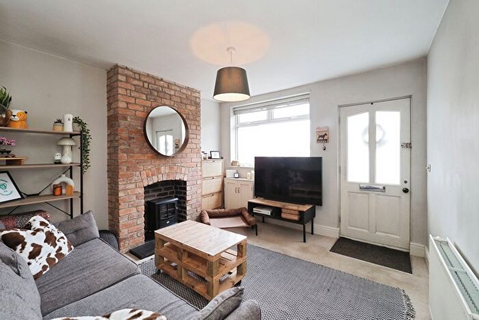 2 Bedroom Terraced House For Sale In Warmwells Lane, Ripley, DE5