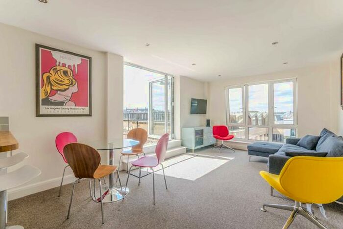 2 Bedroom Flat To Rent In Bartholomew Close, City, London, EC1A