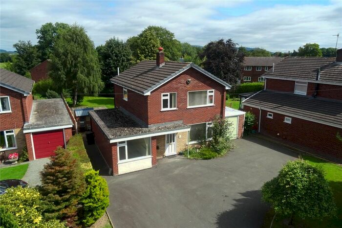 3 Bedroom Detached House For Sale In Harrison Drive, Caerhowel, Montgomery, Powys, SY15