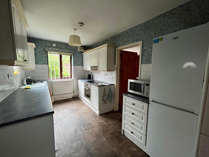 4 Bedroom House To Rent In Garswood Road, Fallowfield, M14