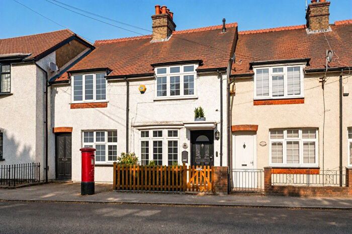 2 Bedroom Terraced House For Sale In High Street, Farnborough, Orpington, BR6