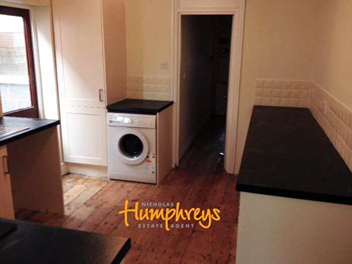 6 Bedroom Terraced House To Rent In Stafford Road, Southampton, SO15