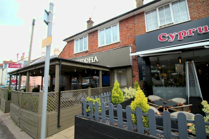 1 Bedroom Apartment To Rent In High Street, Berkhamsted, Hertfordshire, HP4