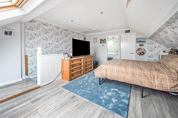2 Bedroom Chalet To Rent In Armada Court, East Bracklesham Drive, Bracklesham Bay, East Wittering, PO20