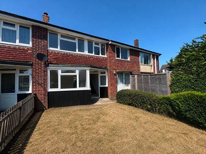 3 Bedroom Terraced House To Rent In The Henrys, Thatcham, RG18