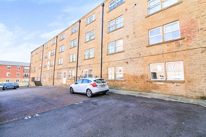 1 Bedroom Flat To Rent In Teasel Row, Eyres Mill Side, Leeds, West Yorkshire, LS12
