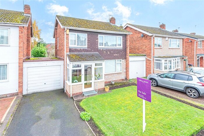 3 Bedroom Link Detached House For Sale In Viewlands Drive, Trench, Telford, Shropshire, TF2