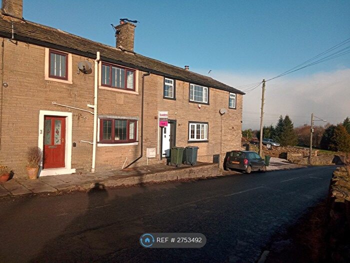 2 Bedroom Terraced House To Rent In Egypt Road, Bradford, BD13