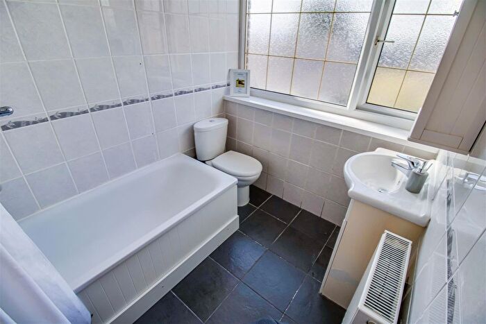 3 Bedroom End Terrace House For Sale In Co Operative Street, Dewsbury, WF12
