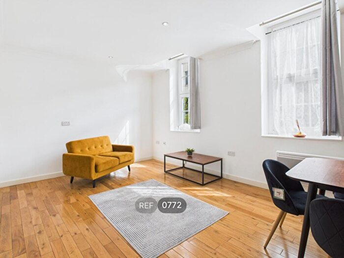 1 Bedroom Apartment To Rent In - Prospect Street, HU1