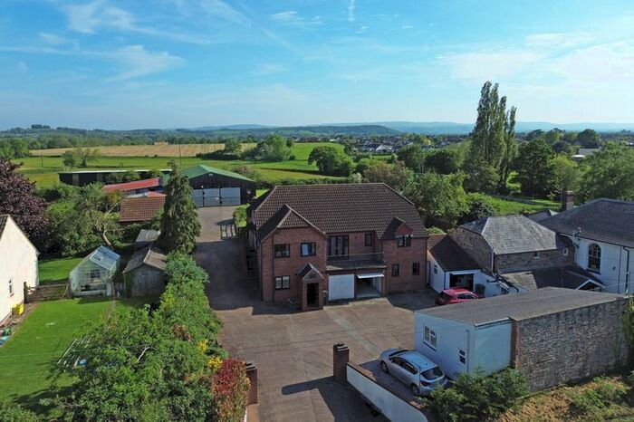 4 Bedroom Detached House For Sale In North End, Creech St. Michael, Taunton, TA3