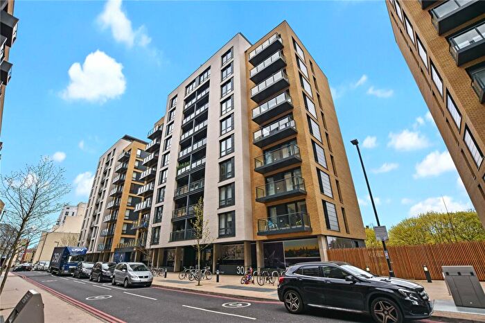 1 Bedroom Flat To Rent In Regalia Point, Palmers Road, Bethnal Green, London, E2