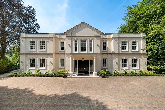 6 Bedroom Property To Rent In St. Georges Hill, Weybridge, Surrey, KT13