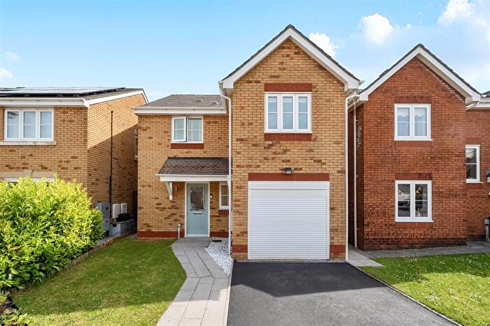 3 Bedroom Detached House For Sale In Bryn Dreinog, Capel Hendre, Ammanford, SA18