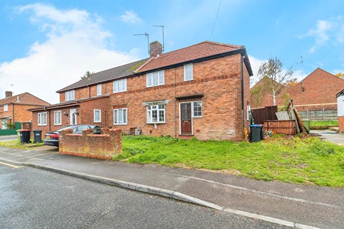 3 Bedroom Semi Detached House For Sale In Saffron Street, Bletchley, Milton Keynes, MK2