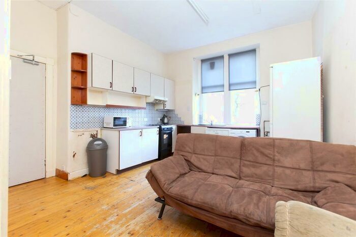3 Bedroom Apartment To Rent In Maxwell Street, Morningside, Edinburgh, EH10