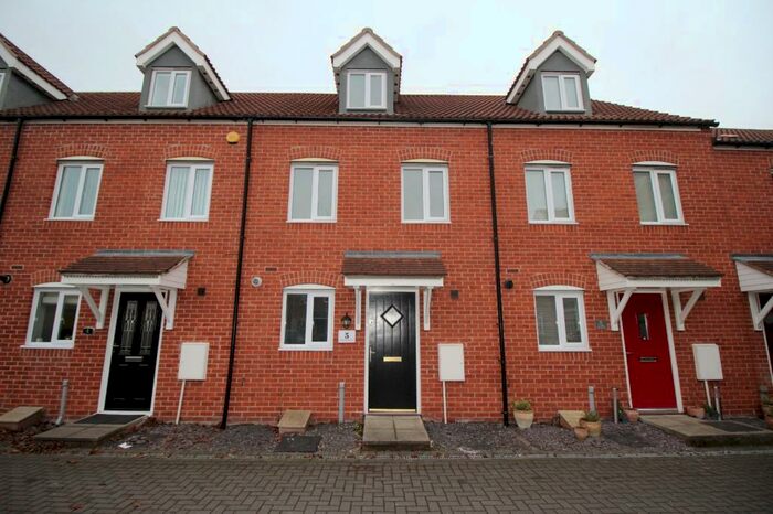 3 Bedroom Terraced House To Rent In Troilus Gardens, Hebburn, Tyne And Wear, NE31