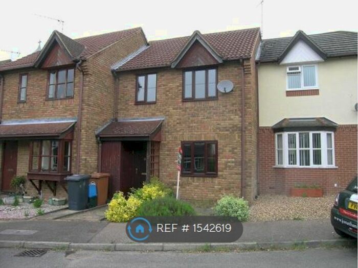 3 Bedroom Terraced House To Rent In Cublands, Hertford, SG13