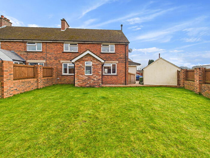 4 Bedroom Semi-Detached House For Sale In Hillcrest Road, Berry Hill, GL16