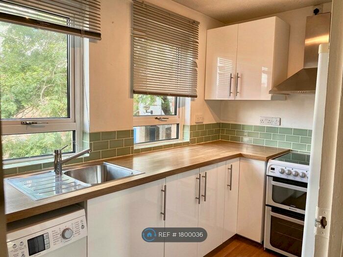 1 Bedroom Flat To Rent In Augustus Close, Cambridge, CB4