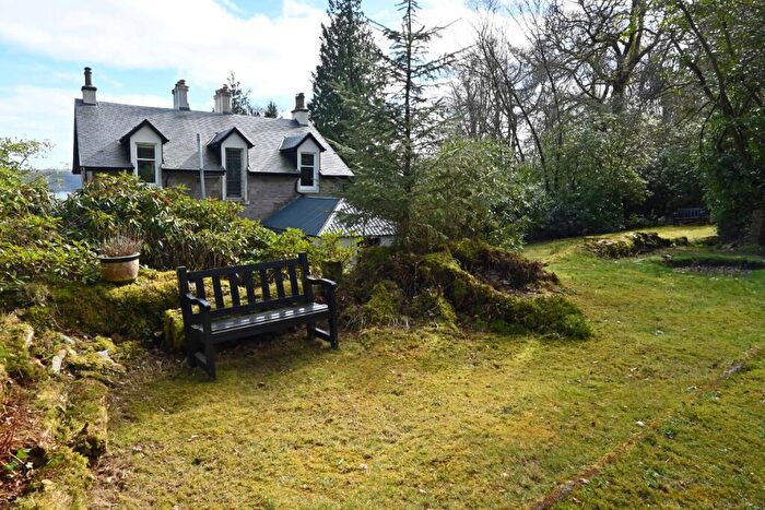 6 Bedroom Detached House For Sale In Abbots Brae, Bullwood Road, Dunoon, Argyll And Bute, PA23