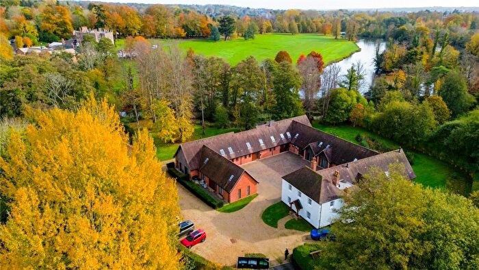 2 Bedroom Semi Detached House For Sale In Lambourn Road, Speen, Newbury, Berkshire, RG20