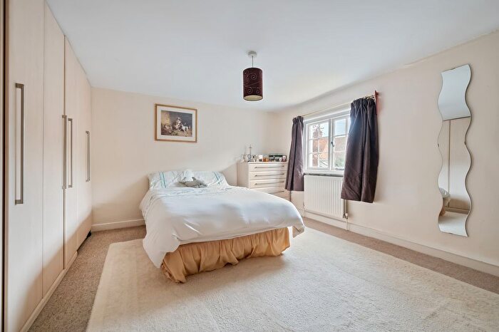 3 Bedroom End Of Terrace House For Sale In Hambleden, Hambleden, RG9
