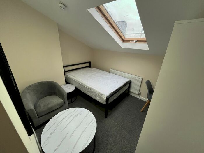 1 Bedroom Flat To Rent In Cavendish House, Cavendish Street, Manchester, M15