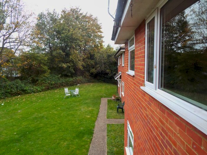 Studio To Rent In Brittain Court, Sandhurst, GU47