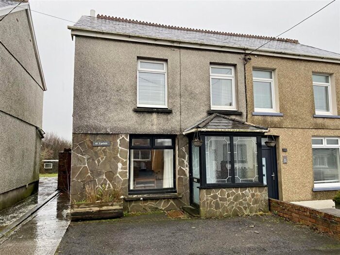 3 Bedroom Semi Detached House For Sale In Cross Hands Road, Gorslas, Llanelli, SA14