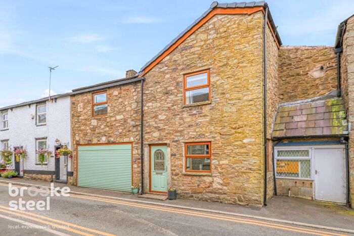 2 Bedroom Terraced House For Sale In Gincroft Lane, Edenfield, BL0