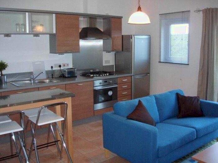 1 Bedroom Flat To Rent In Salamander Court, The Shore, Edinburgh, EH6