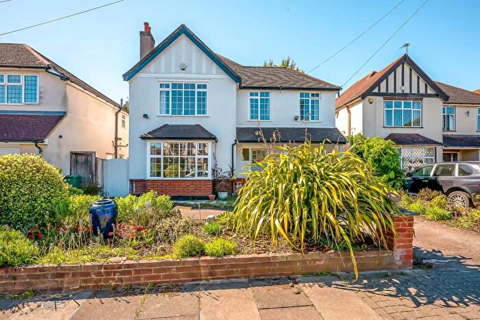 4 Bedroom Detached House For Sale In Grosvenor Road, Orpington, Kent, BR5