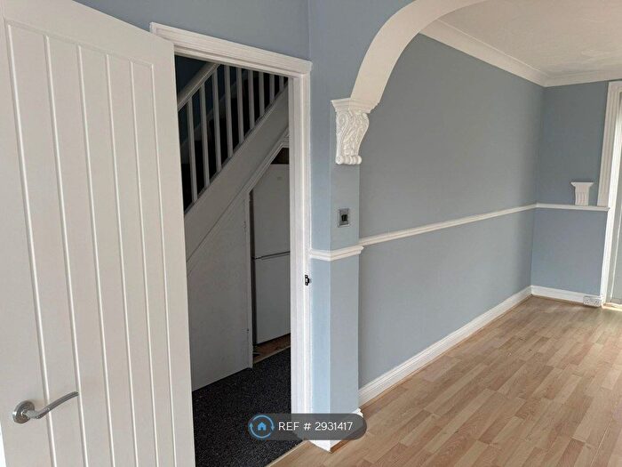 3 Bedroom Terraced House To Rent In Dock Road, Grays, RM17