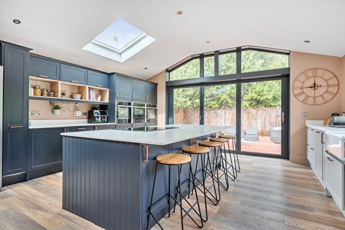 5 Bedroom Detached House For Sale In Glebelands, Exminster, Exeter, EX6