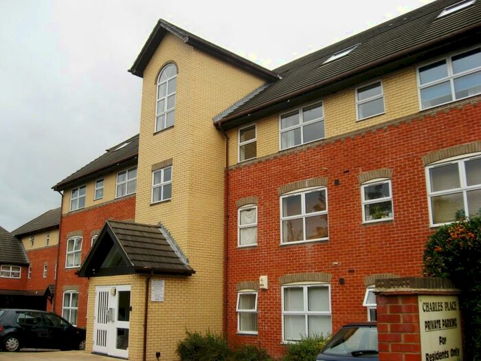 2 Bedroom Apartment To Rent In Charles Place, Kings Road, Reading, RG1