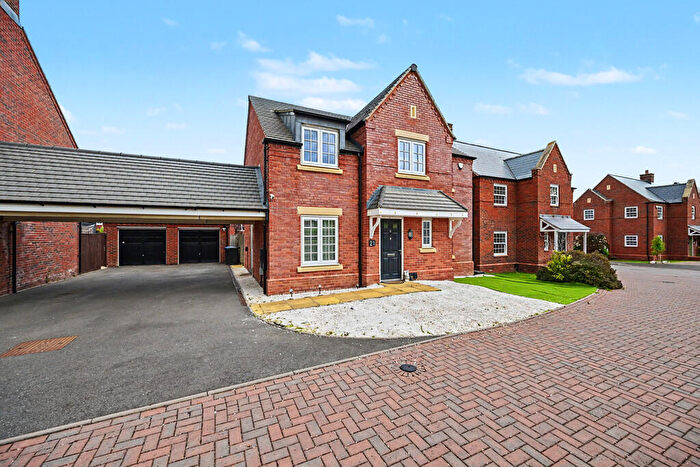 4 Bedroom Detached House For Sale In Maine Street, Houlton, Rugby, CV23
