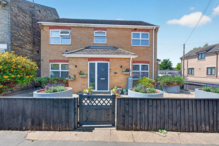 4 Bedroom Detached House For Sale In Station Road, March, PE15