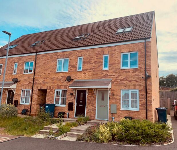 3 Bedroom Property To Rent In Whitney Drive, Yaxley, Peterborough, PE7