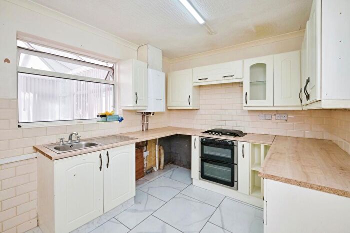 3 Bedroom Terraced House For Sale In Kitts Green Road, Birmingham, West Midlands, B33