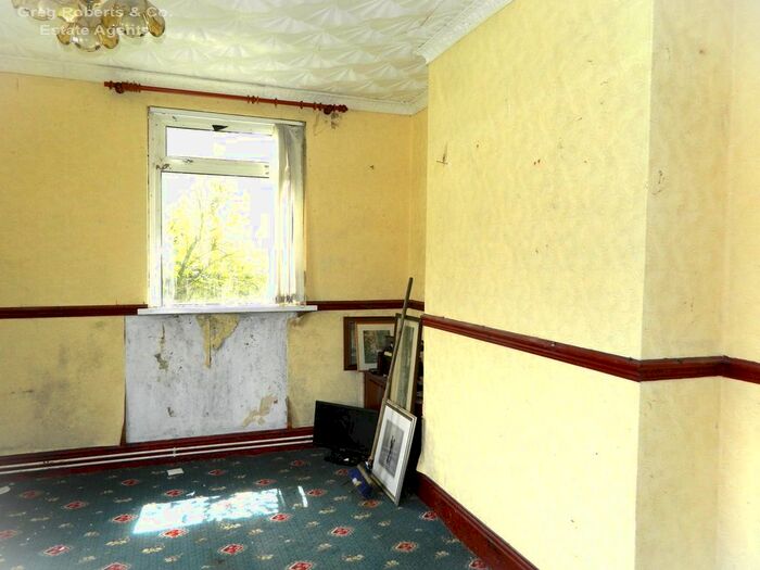 2 Bedroom Detached House For Sale In Wyncote Bungalow, Bryn Pica, Tredegar, Blaenau Gwent., NP22