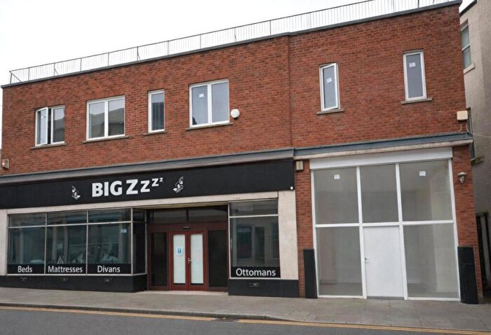 Flat To Rent In North Street, Bo'ness, EH51