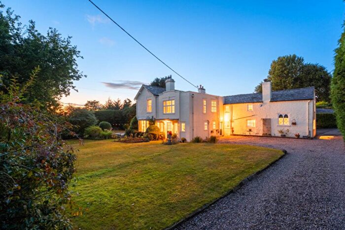 6 Bedroom Detached House For Sale In , Square Feet Kelsall Home In A Large Private Plot, CW6