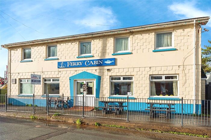 2 Bedroom Detached House For Sale In Ferryside, Carmarthenshire, SA17