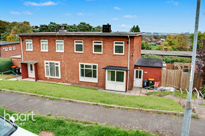 3 Bedroom Semi Detached House To Rent In Ben Jonson Way, Newport, NP20