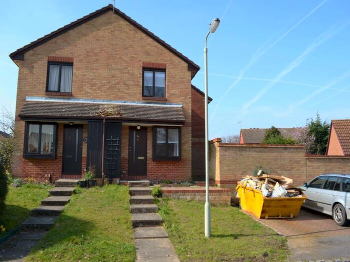 1 Bedroom Semi-Detached House To Rent In Broad Hinton, Twyford, Berkshire, RG10